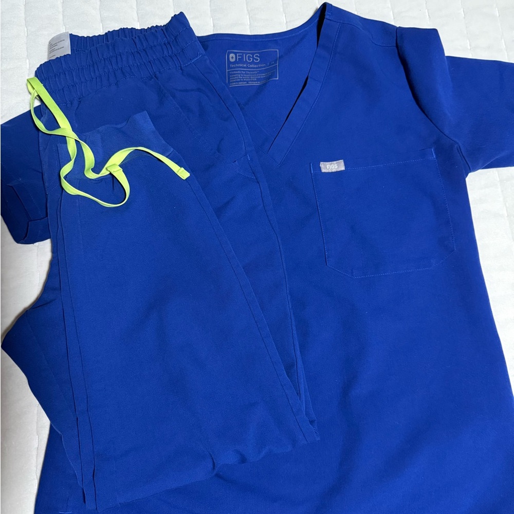 Figs Royal Blue Scrub Set